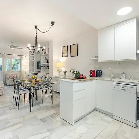 Fancy 2br In Golden Mile Close To The Marbella