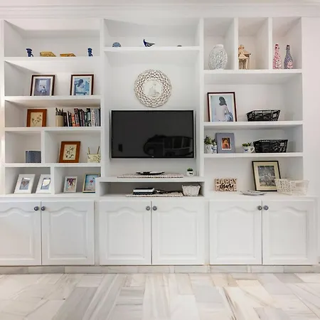 Fancy 2br In Golden Mile Close To The *