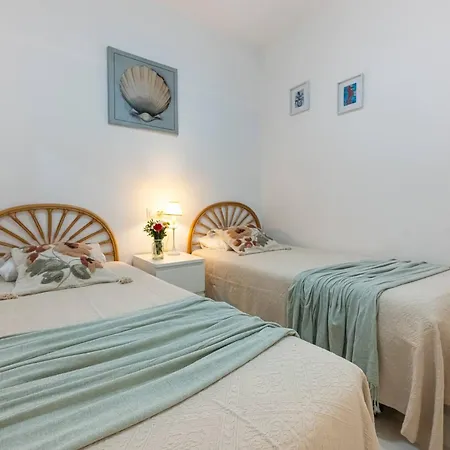 Fancy 2br In Golden Mile Close To The