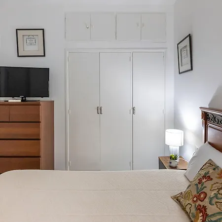 Fancy 2br In Golden Mile Close To The Apartment