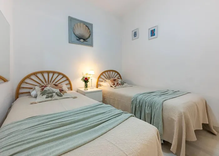 Fancy 2br In Golden Mile Close To The