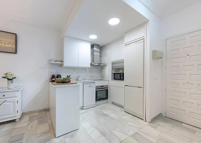 アパート Fancy 2br In Golden Mile Close To The マルベーリャ